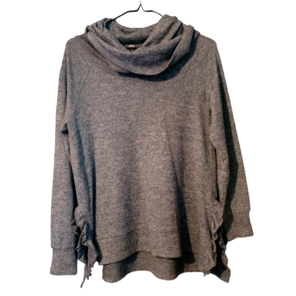 Cupio Sweaters - 🎄- Cupio sz L Grey Cowl Neck Frilled Sweater